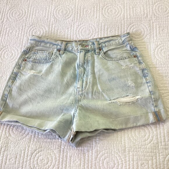 American Eagle Womens Size 6 Embroidered Distressed Denim Shorts Floral Pocket P - Picture 2 of 12